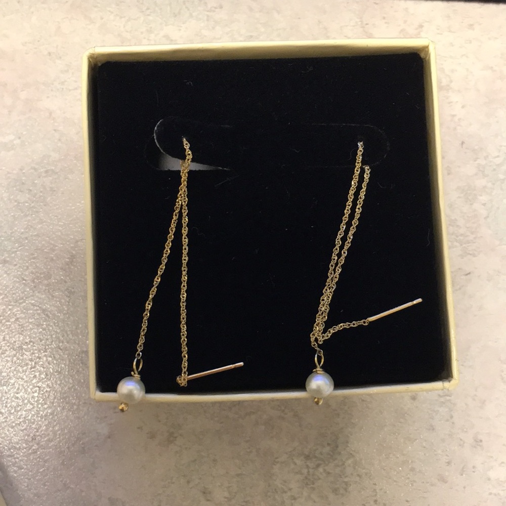 Zales pearl ear rings